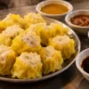 魚肉燒賣蘸咩醬